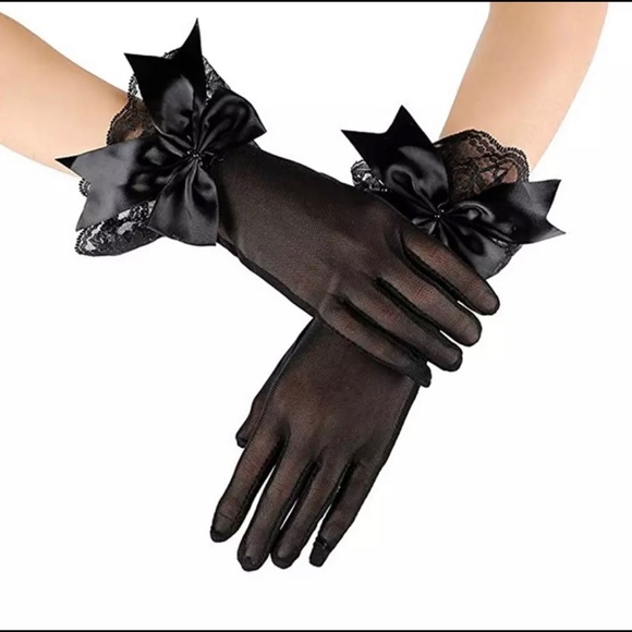 Black Lace Pearl & Bow embellished Chiffon Wrist Length Gloves π§€ - Picture 1 of 2